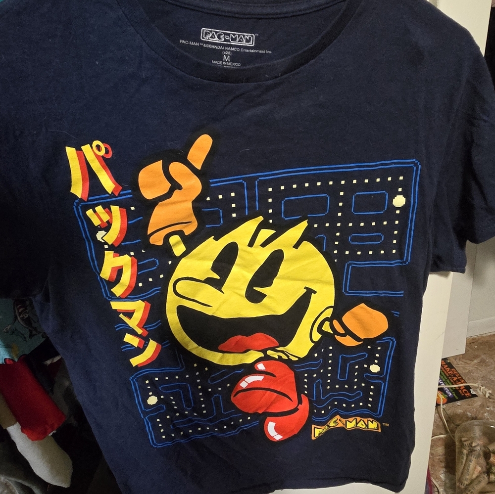 Loot Crate Blue and Yellow Pac-Man Short Sleeve Tee